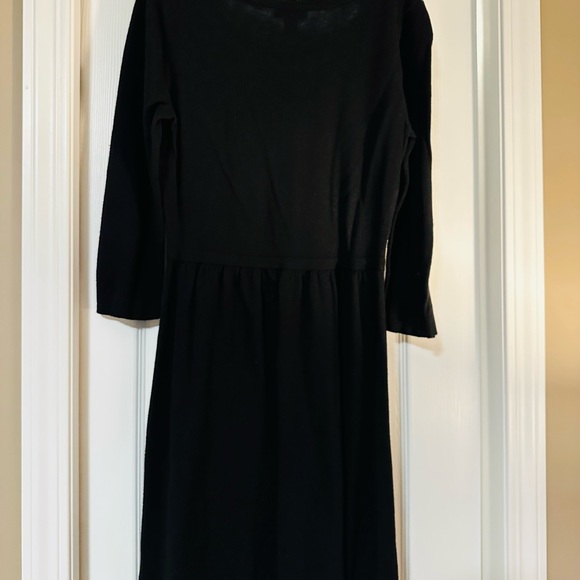 Sweater dress with sequins detail - Picture 4 of 4